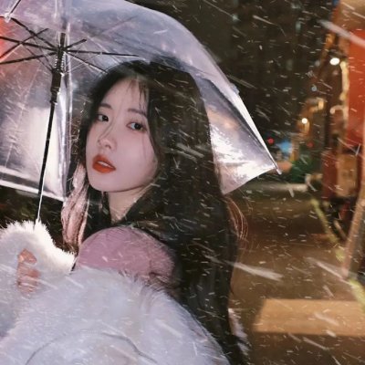 出水红莲